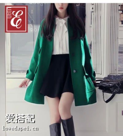 墨绿外套陪你过冷秋